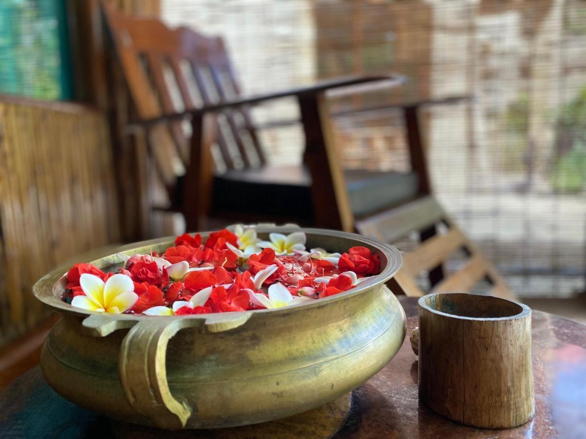 Kala Pathar Beach Wild Orchid酒店 外观 照片